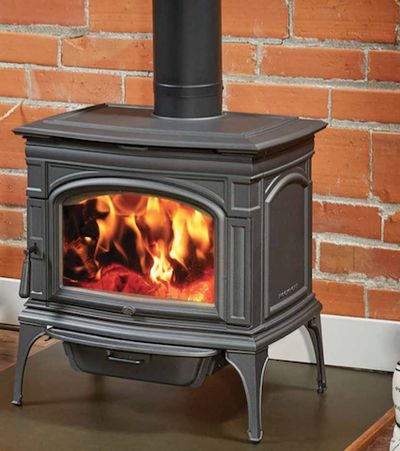 Lopi: Rockport NexGen-Hybrid Wood Stove - primary view